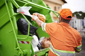 Best Garage Cleanout  in Elm Grove, WI